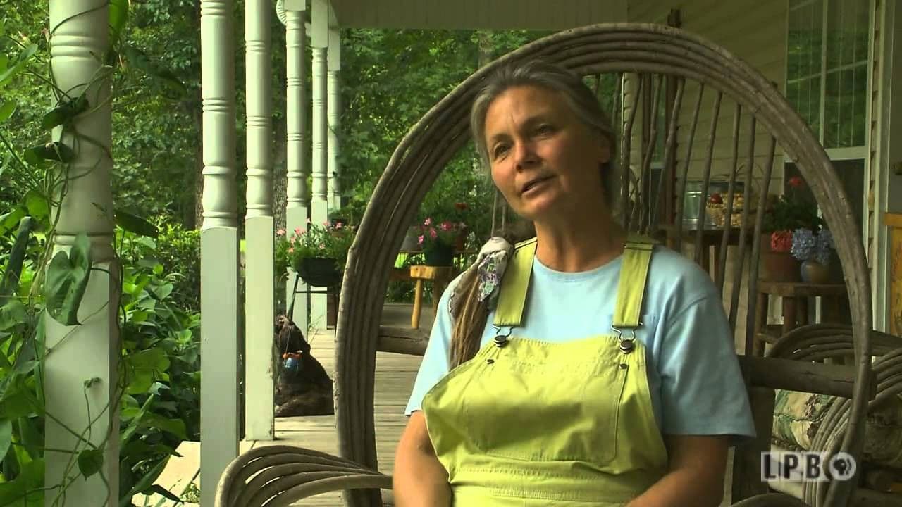 Atchafalaya Houseboat backdrop